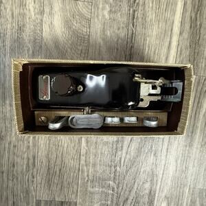 Greist Buttonholer Attachment Sewing Machine Set With Templates Case USA